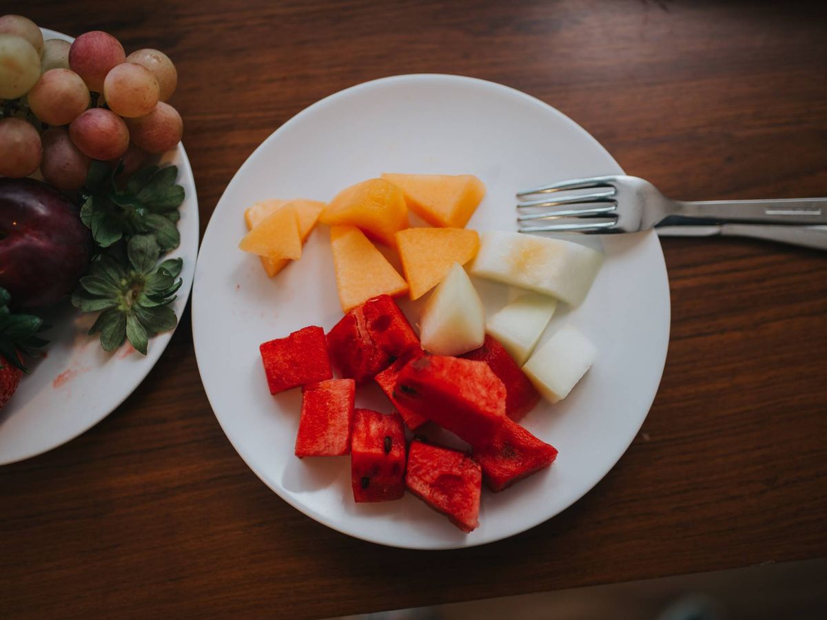 Foto: Las mejores frutas para adelgazar. (Fernanda Prado para Unsplash)