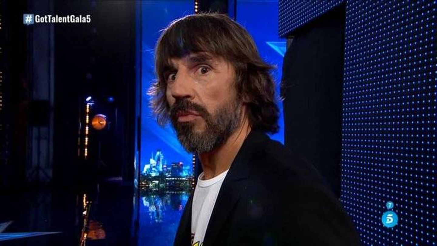 La cara de Santi Millán al ver al gigante en 'Got Talent España'. (Telecinco)
