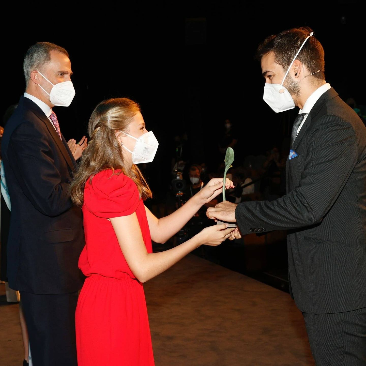 Guillermo, recibiendo el Premio Princesa de Girona, en 2021. (Imagen cedida por Guillermo Martínez Gauna-Vivas)