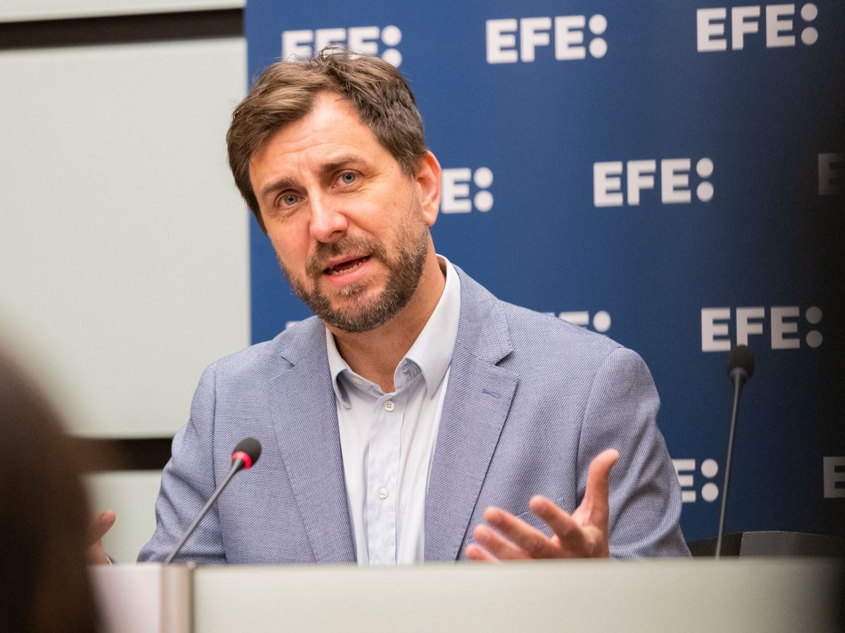 Foto: Toni Comín, durante la campaña de las europeas. (EFE/Junts)
