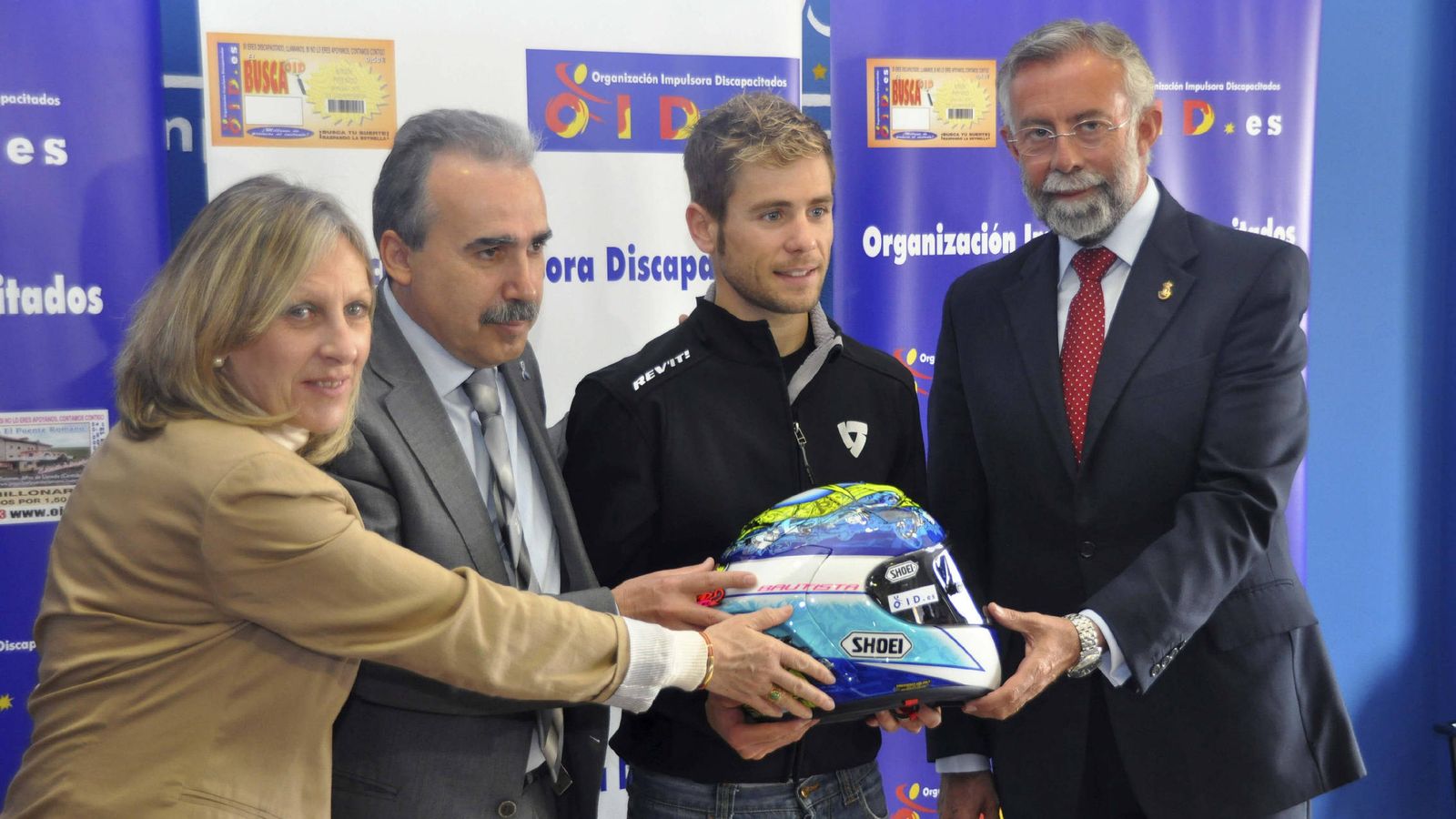 Foto: La OID patrocinó al motociclista talaverano de MotoGP, Álvaro Bautista. (EFE)