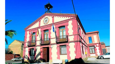 Noticia de Pleno a medianoche: este Ayuntamiento de Zamora será el primero en constituirse por un viaje de la alcaldesa