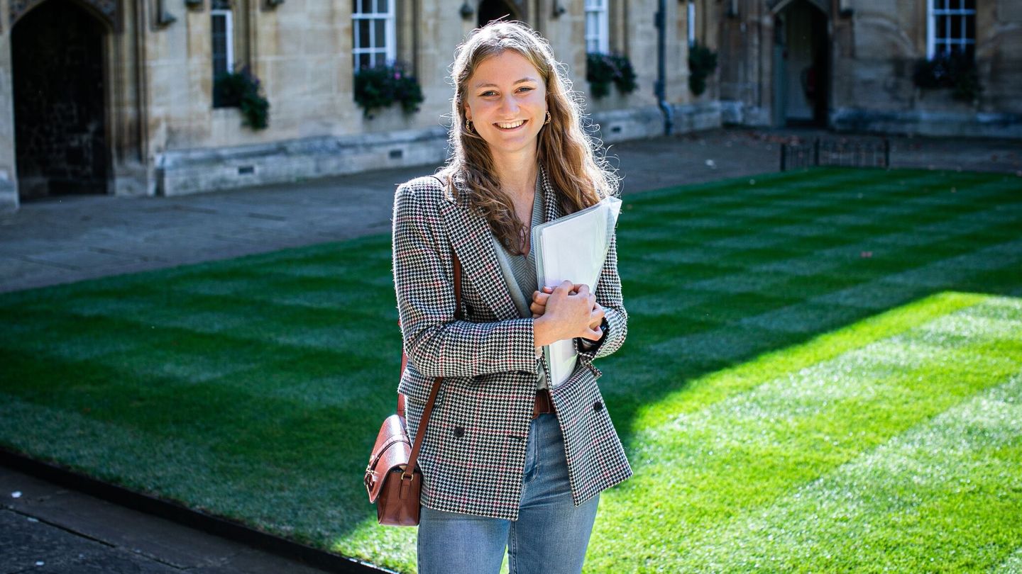 Elisabeth de Bélgica, en la Universidad de Oxford. (EFE)