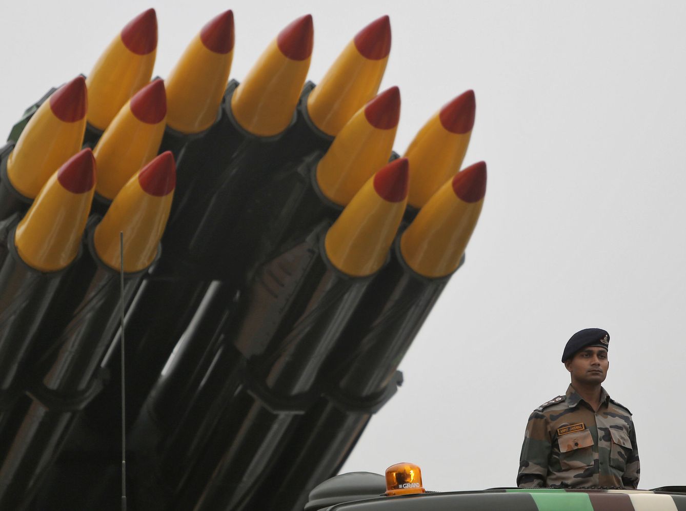 Un oficial del ejército indio, durante un desfile. (Reuters)