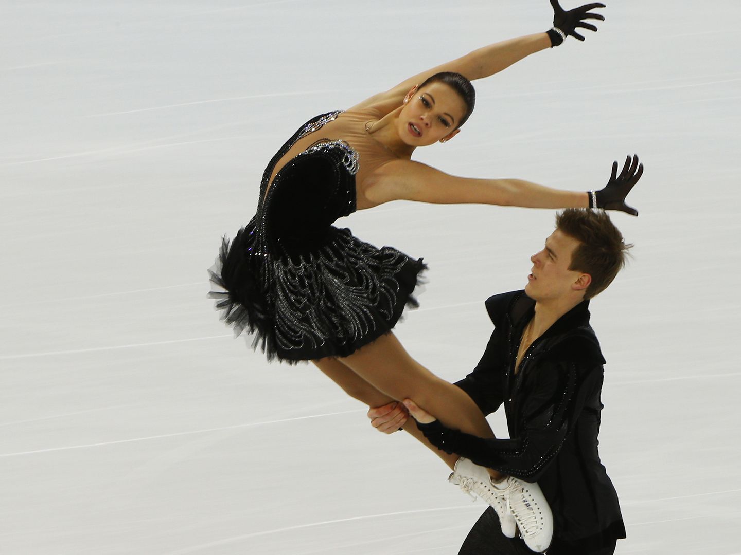 Elena Ilinykh y Nikita Katsalapov del equipo de Rusia (Reuters). 
