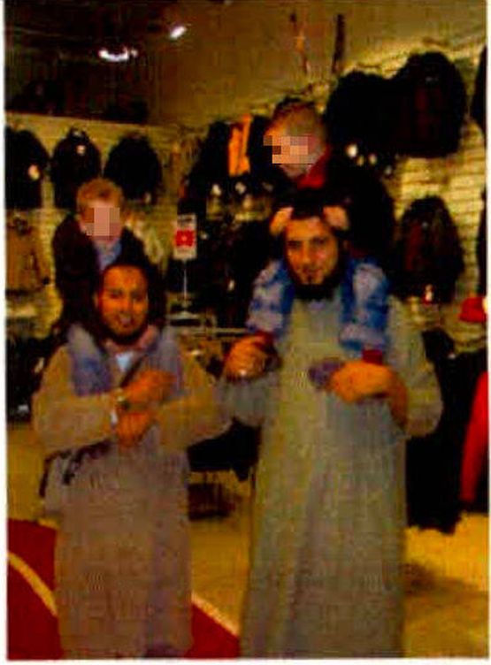 Izquierda, Baghdadi, a la derecha, Abdelnahet.