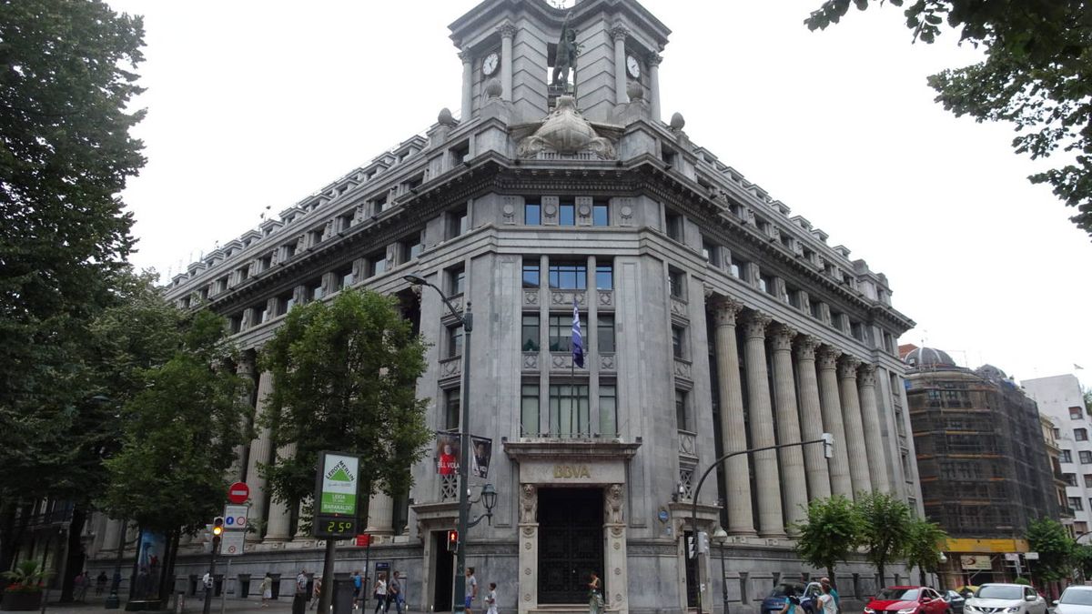 Mutualidad de la Abogacía encarga a BNP cerrar la venta de la sede de BBVA en Bilbao
