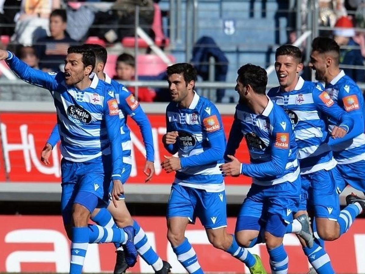 Foto: Jugadores del Deportivo de la Coruña celebran un gol. (Europa Press)