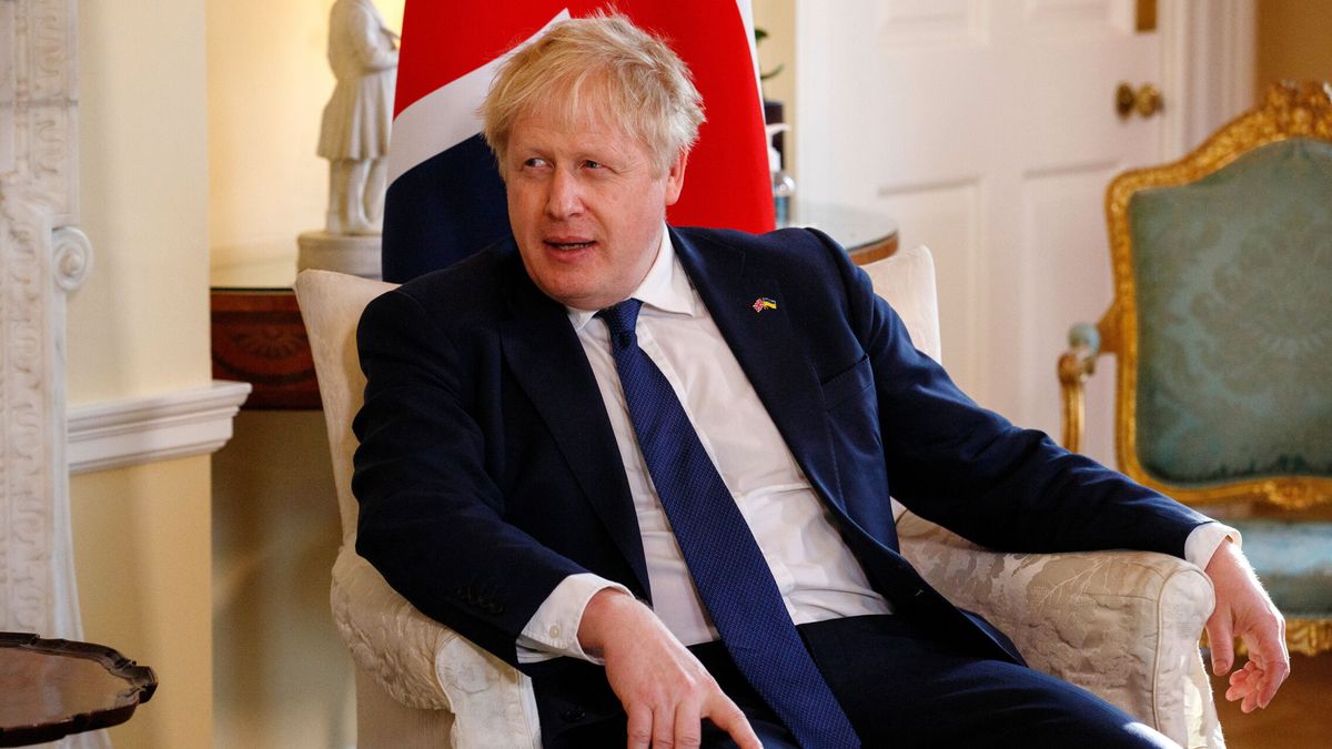Reino Unido sanciona a Fridman junto a otras 350 personas y no exportará lujo a Rusia 