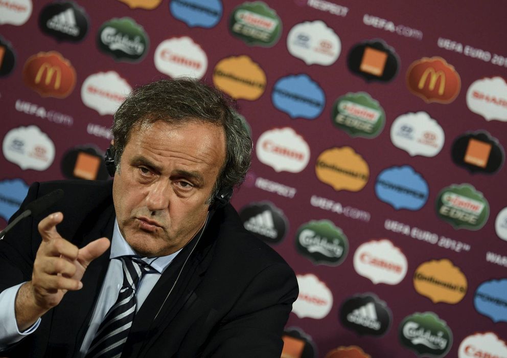 Foto: Michel Platini quiere que los agentes de futbolistas cobren menos (EFE)