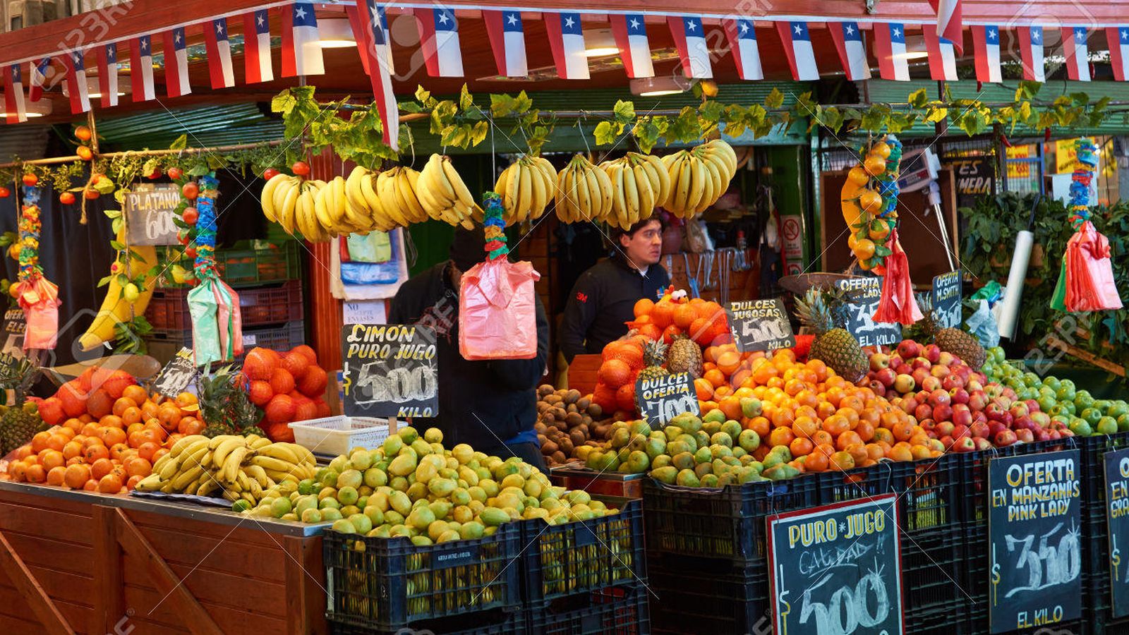 Foto: Una tienda de fruta en Chile (Reuters)