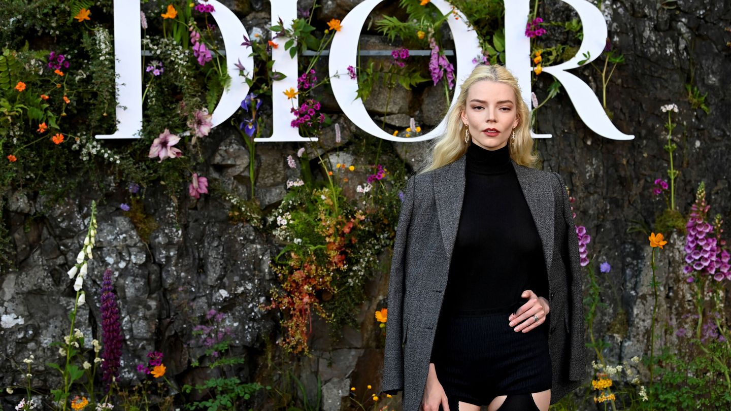 Anya Taylor-Joy attends a Christian Dior cruise show at Drummond castle, in Perthshire, Scotland, Britain June 3, 2024. REUTERS Lesley Martin