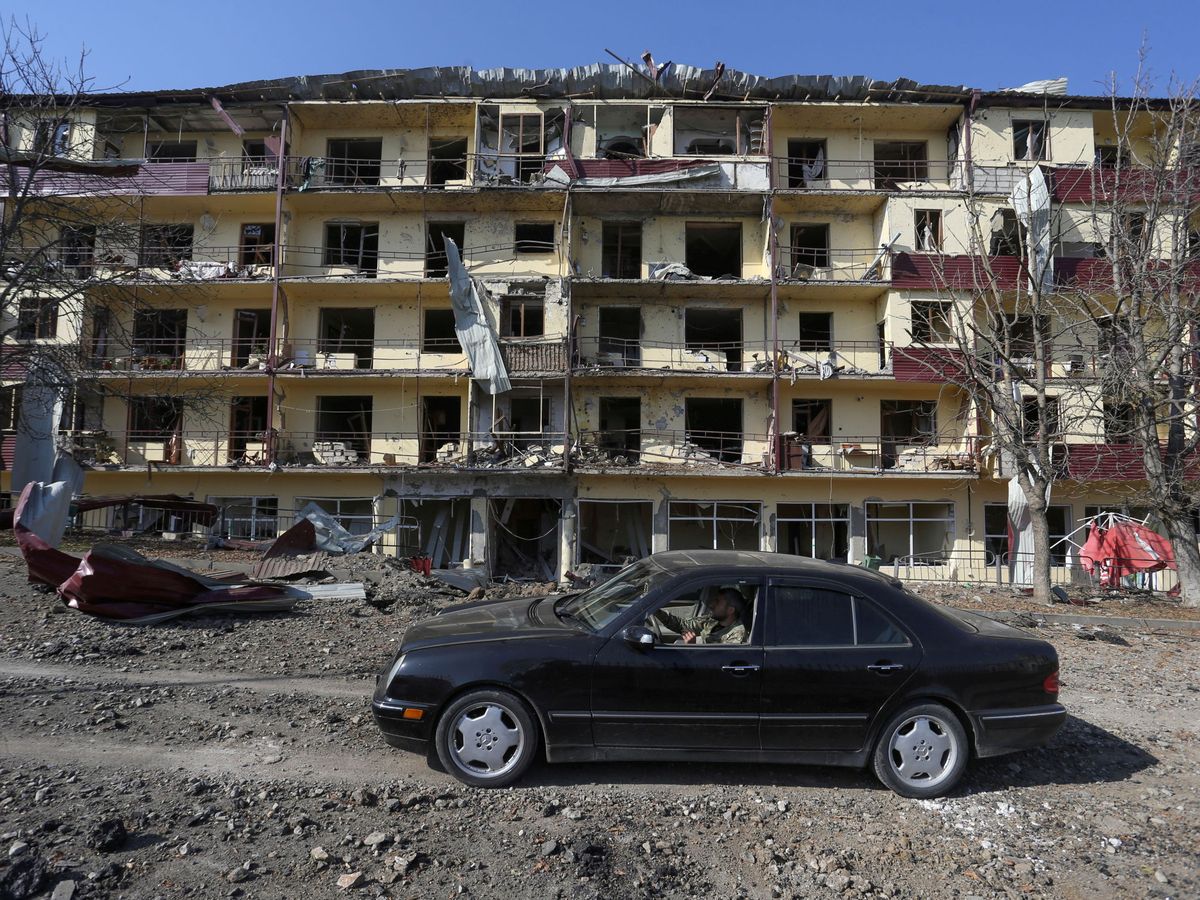 Foto: Un edificio en la ciudad de Shushi, en la autoproclamada república de Artsaj en Nagorno-Karabaj. (Reuters)