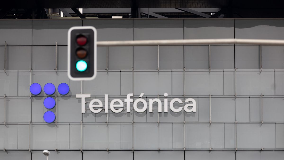 Telefónica propone incluir en el ERE a más de 5.100 trabajadores de sus tres filiales en España