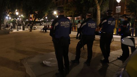 Barricadas, tiendas arrasadas y 55 detenidos: otro botellón acaba en disturbios en Madrid