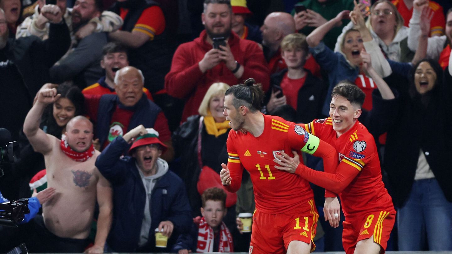 Bale celebra uno de sus tantos. (REUTERS/Matthew Childs)