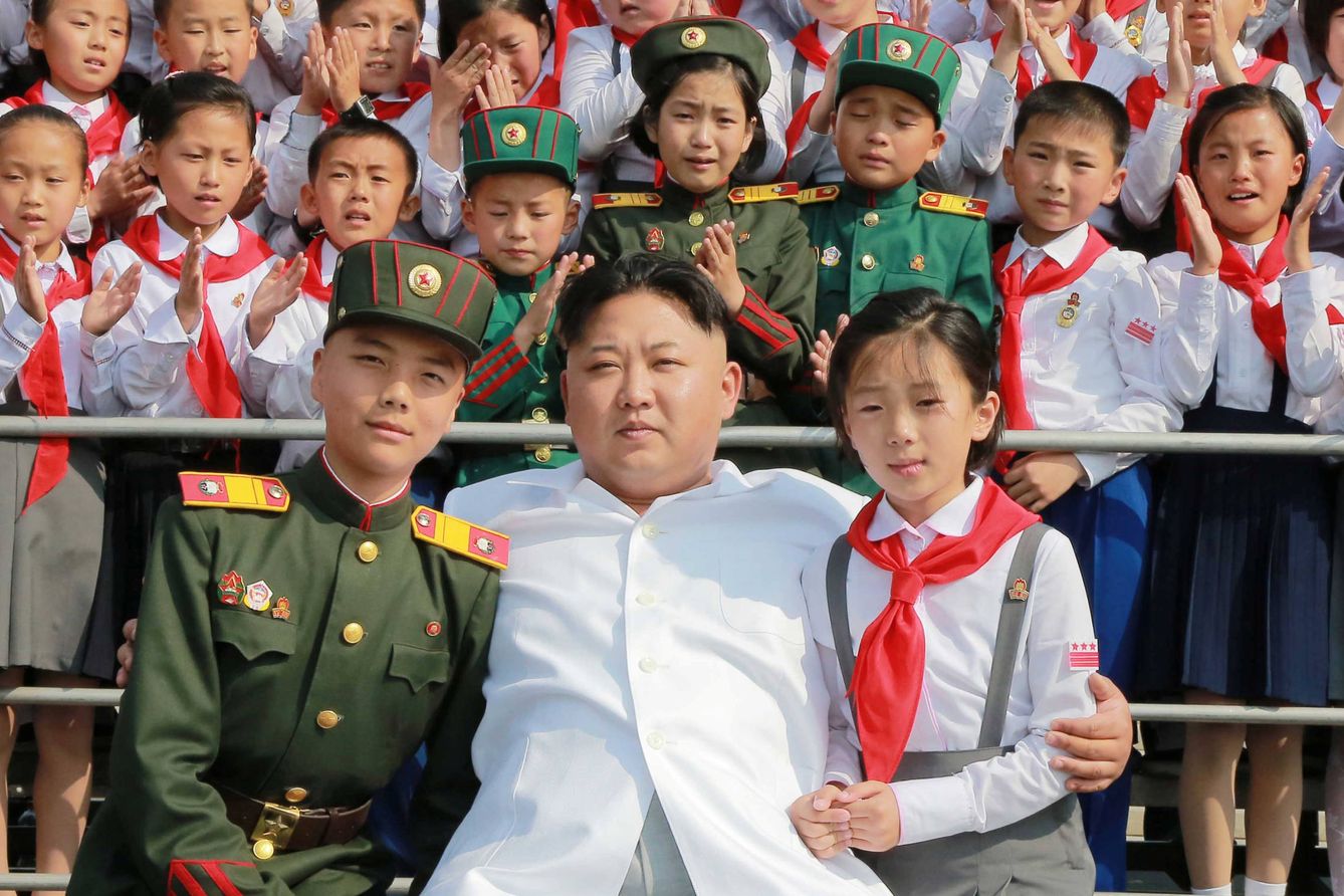 El líder norcoreano Kim Jong-Un durante el acto 'Somos los más felices del mundo', en Pyongyang, el 8 de junio de 2016 (Reuters).