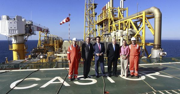 Foto: Fabra, Soria Y Margallo en las instalaciones de Castor en el año 2013