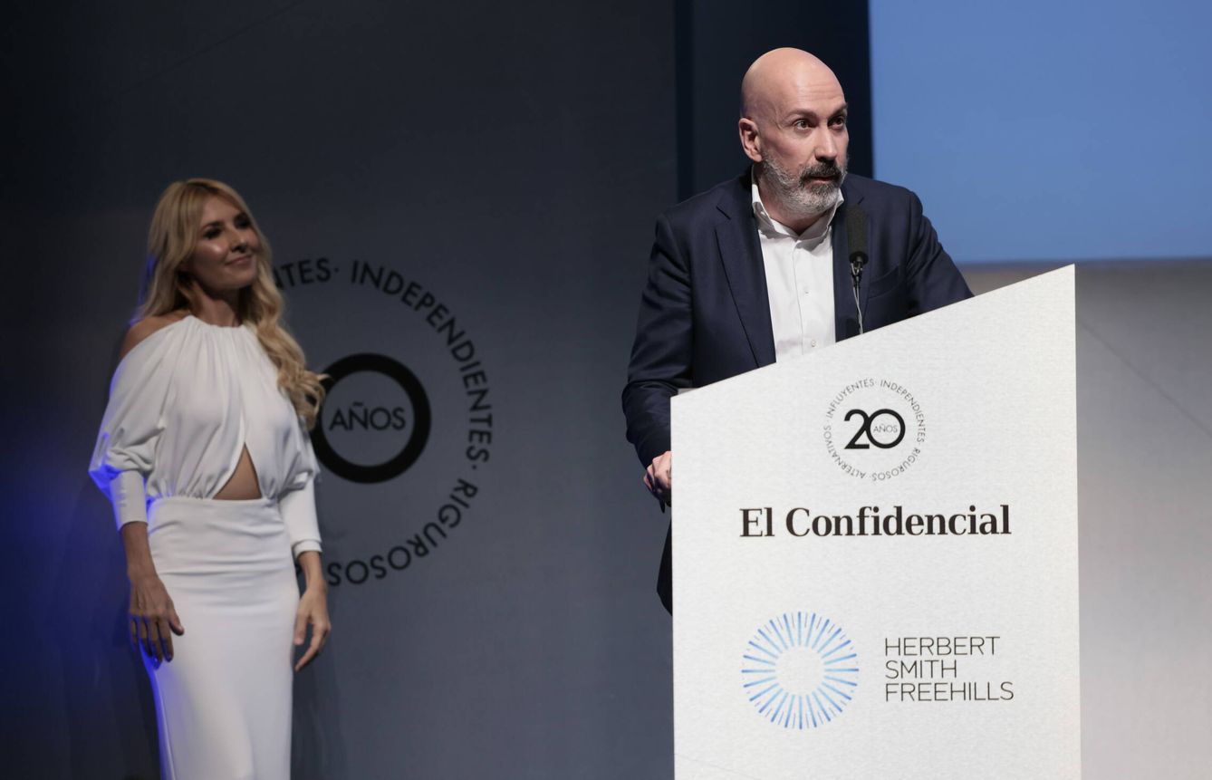 Nacho Cardero, director de El Confidencial (d), y Cayetana Guillén Cuervo (i). (EC)