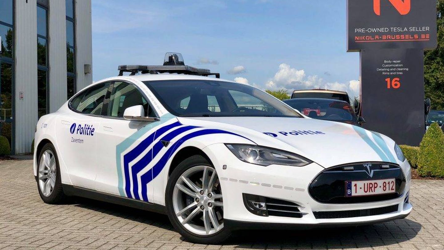 Fotografía facilitada por el concesionario del nuevo Tesla de la policía de Zaventem (Wonitrol Carrosserie)