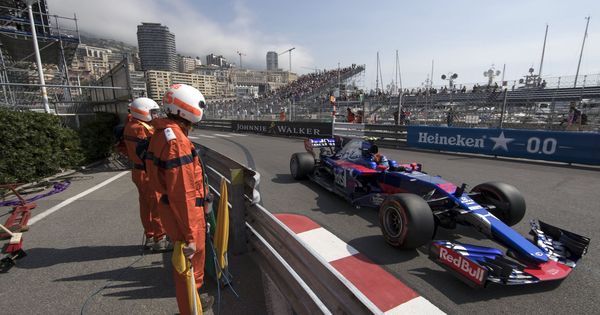 Foto: Carlos Sainz, durante su vuelta de clasificación en Mónaco. (EFE)