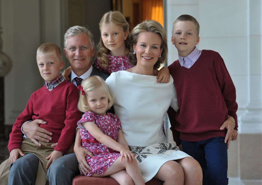 Foto: La familia real belga, en una imagen tomada con motivo del 40º cumpleaños de Matilde (Gtres)