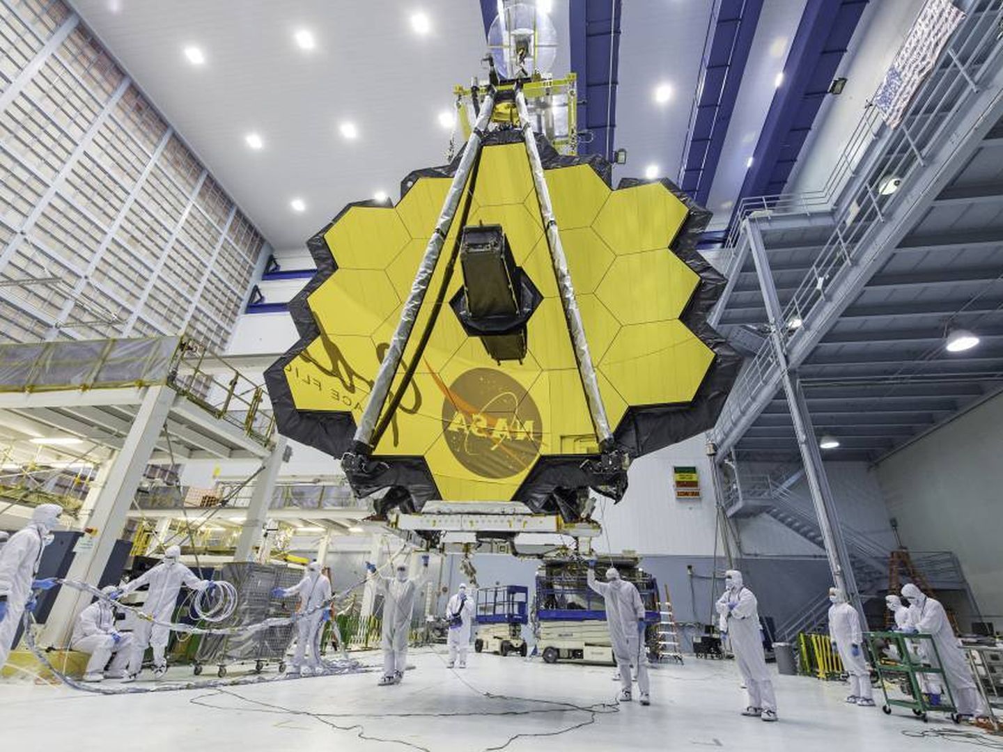 El telescopio espacial James Webb, sustituto del Hubble, que también usa tecnología de visión nocturna. (NASA)
