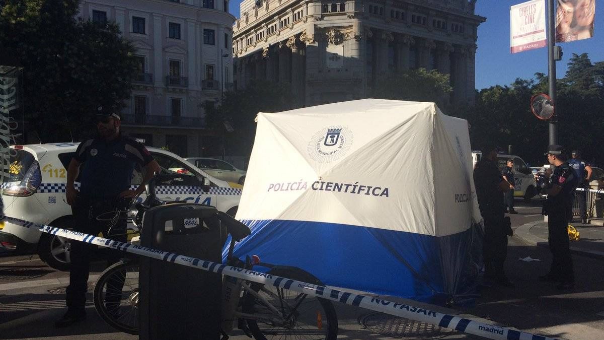 Muere el primer usuario de bicis turísticas de Madrid atropellado por un camión
