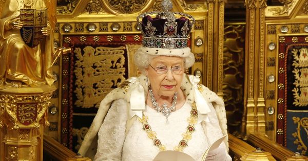 Foto: La reina Isabel en una imagen de archivo. (Gtres)