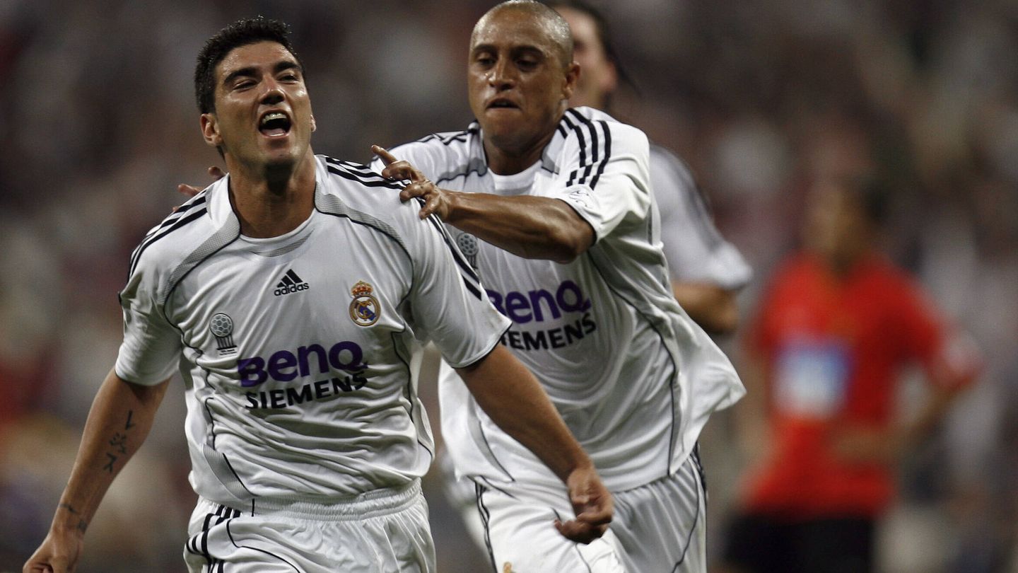 Reyes fue clave en el título de Liga del Real Madrid en 2007. (Reuters)
