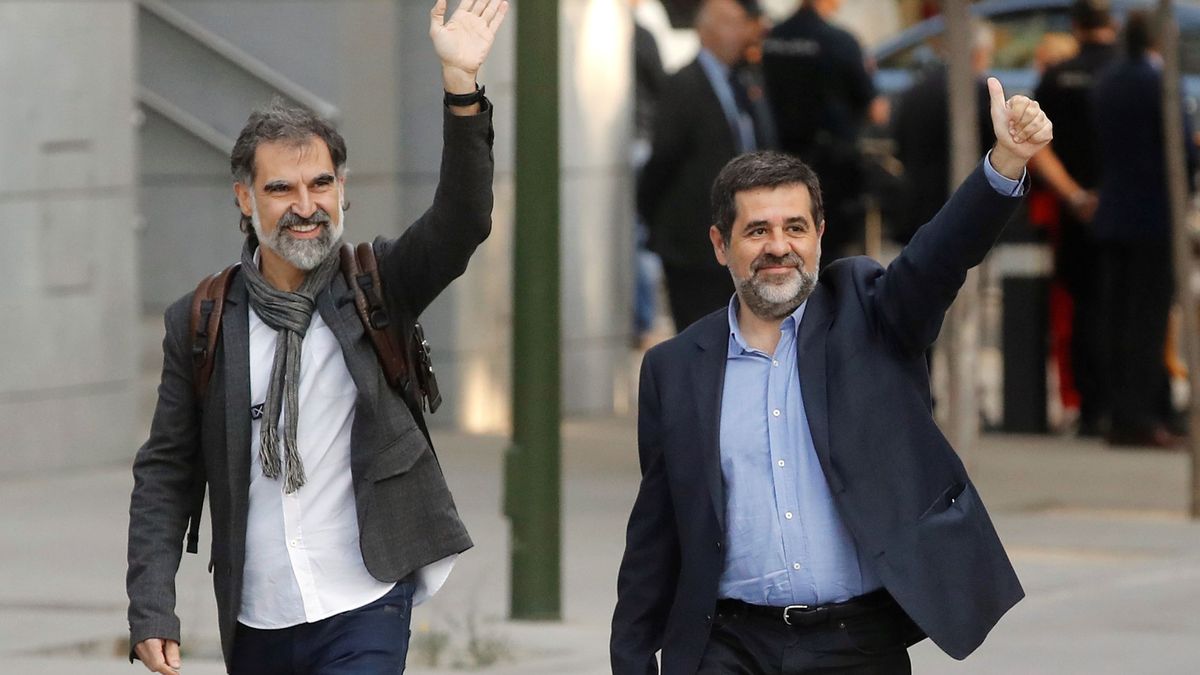 La defensa de 'los Jordis' avisó a la jueza: "La prisión amenaza la paz en Cataluña"