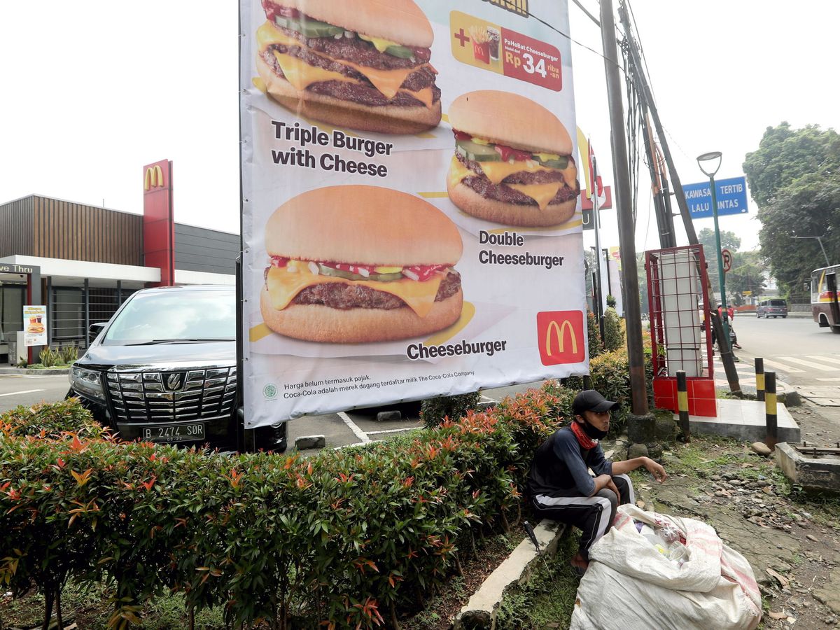Foto: Imagen de un McDonald's (EFE/EPA/Bagus Indahono)