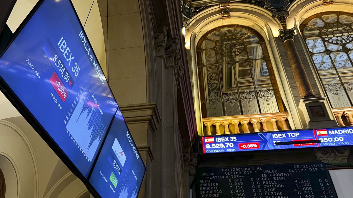 Bolsa, en directo | First Republic se hunde un 33% y Wall Street cierra en rojo
