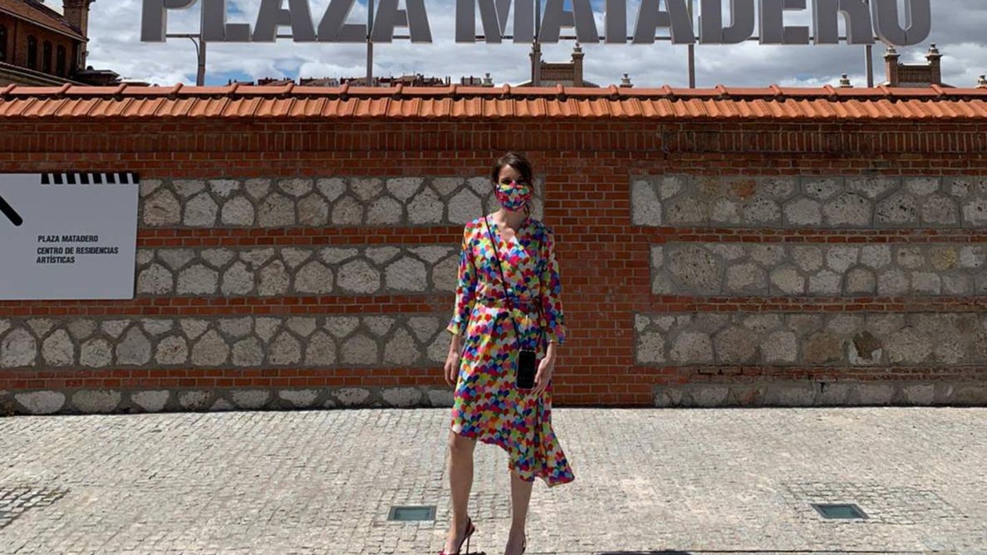 Andrea Levy, en la puerta de Matadero, Madrid. (Cortesía)
