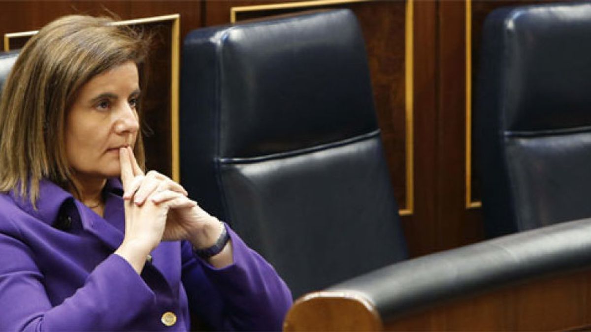 Báñez afirma que el Gobierno puede usar el fondo de reserva para pagar las pensiones