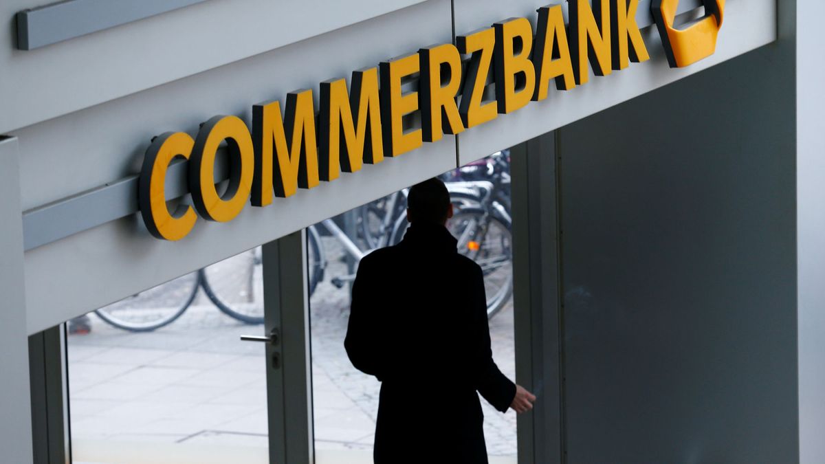 El Ibex registra la mayor caída de Europa castigado por las dudas en el sector bancario