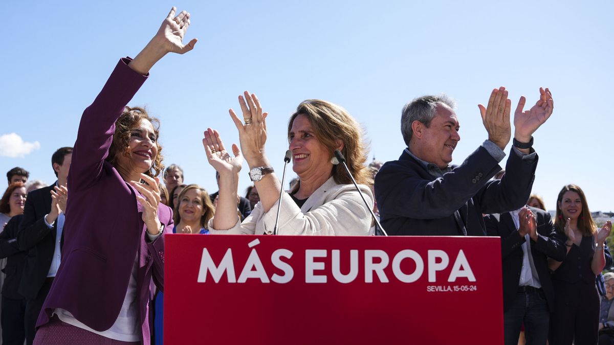 El PSOE coge la bandera contra la ultraderecha "que levanta el brazo en Roma" para ganar el 9-J