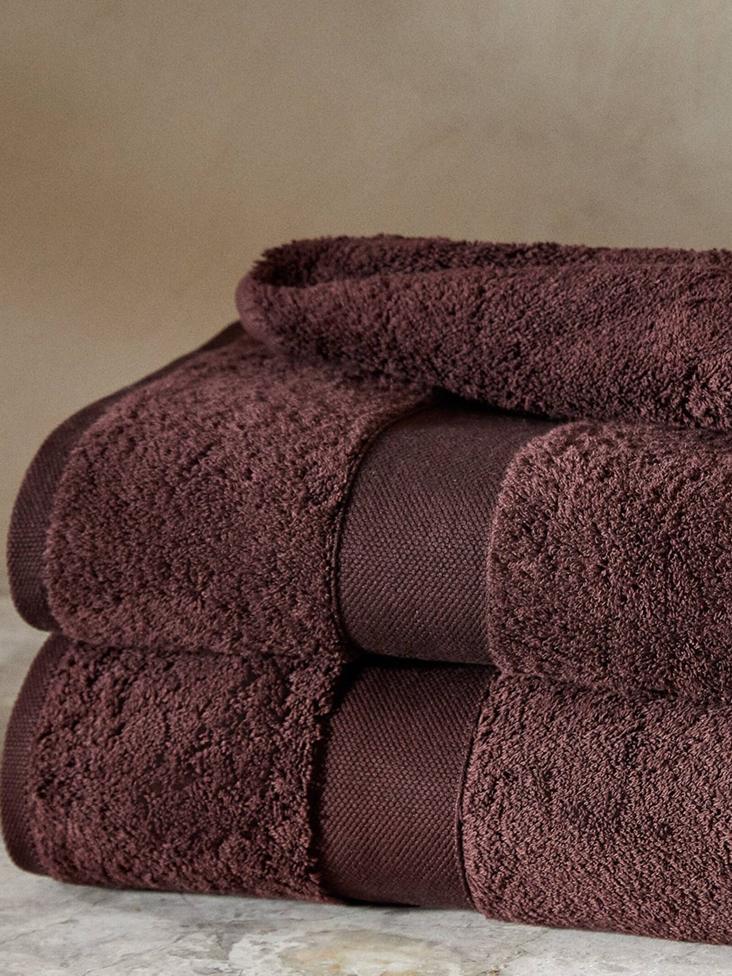 Toallas de baño en los specia prices de Zara Home. (Cortesía/Zara Home)