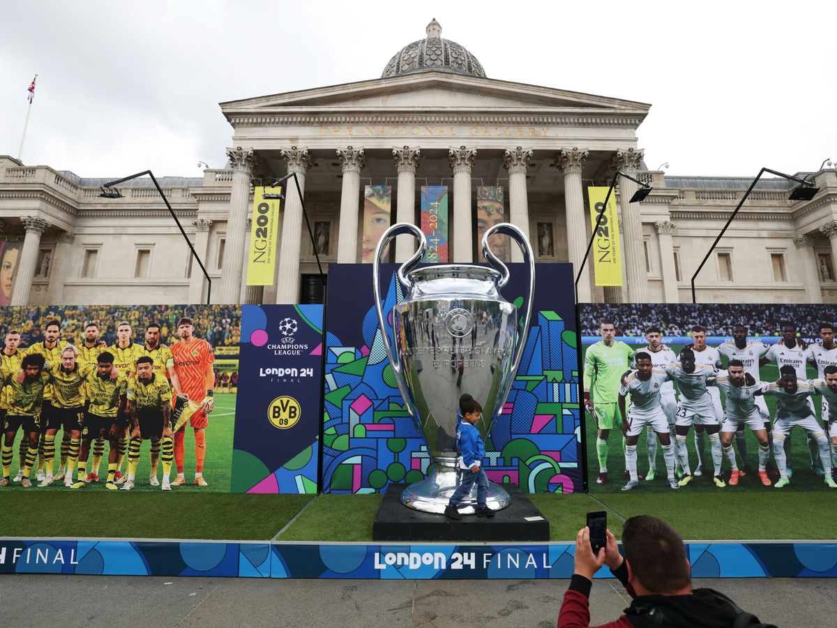 Foto: Londres ya está engalanada para recibir la final de la Champions. (EFE/Andy Rain))