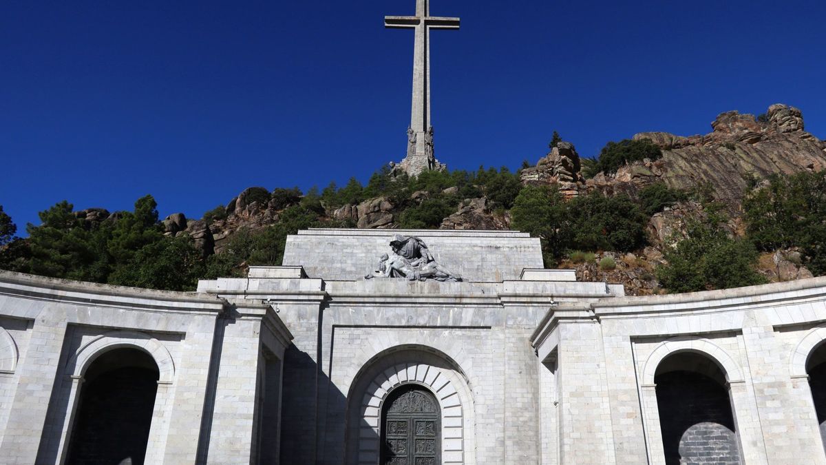 Urkullu impulsa una ley para recuperar los restos de los vascos en el Valle de los Caídos