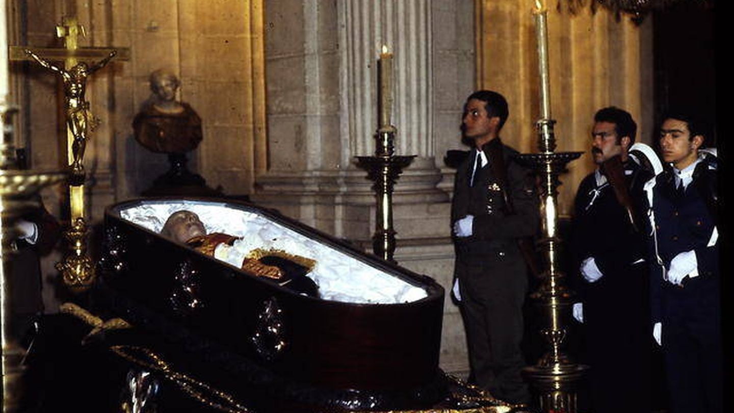 Funeral de Franco. (Europa Press/Archivo Gráfico de Carta de España)
