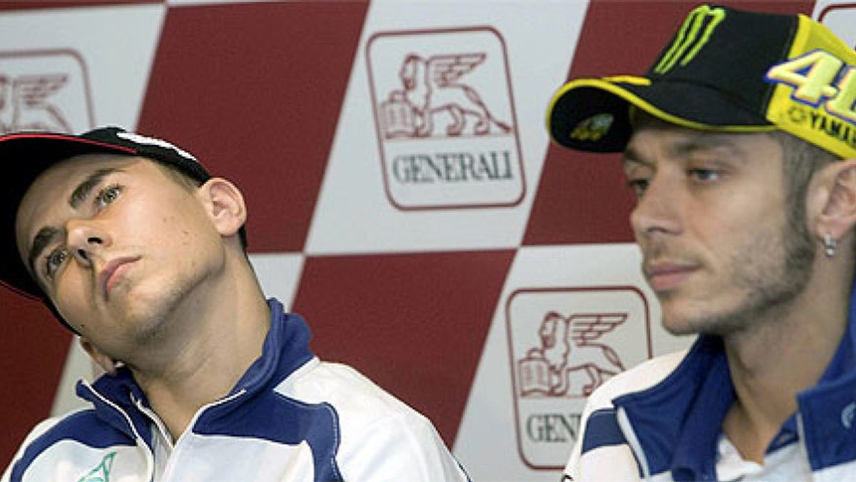 La 'caída del muro' de Yamaha: Lorenzo tiende la mano a Rossi