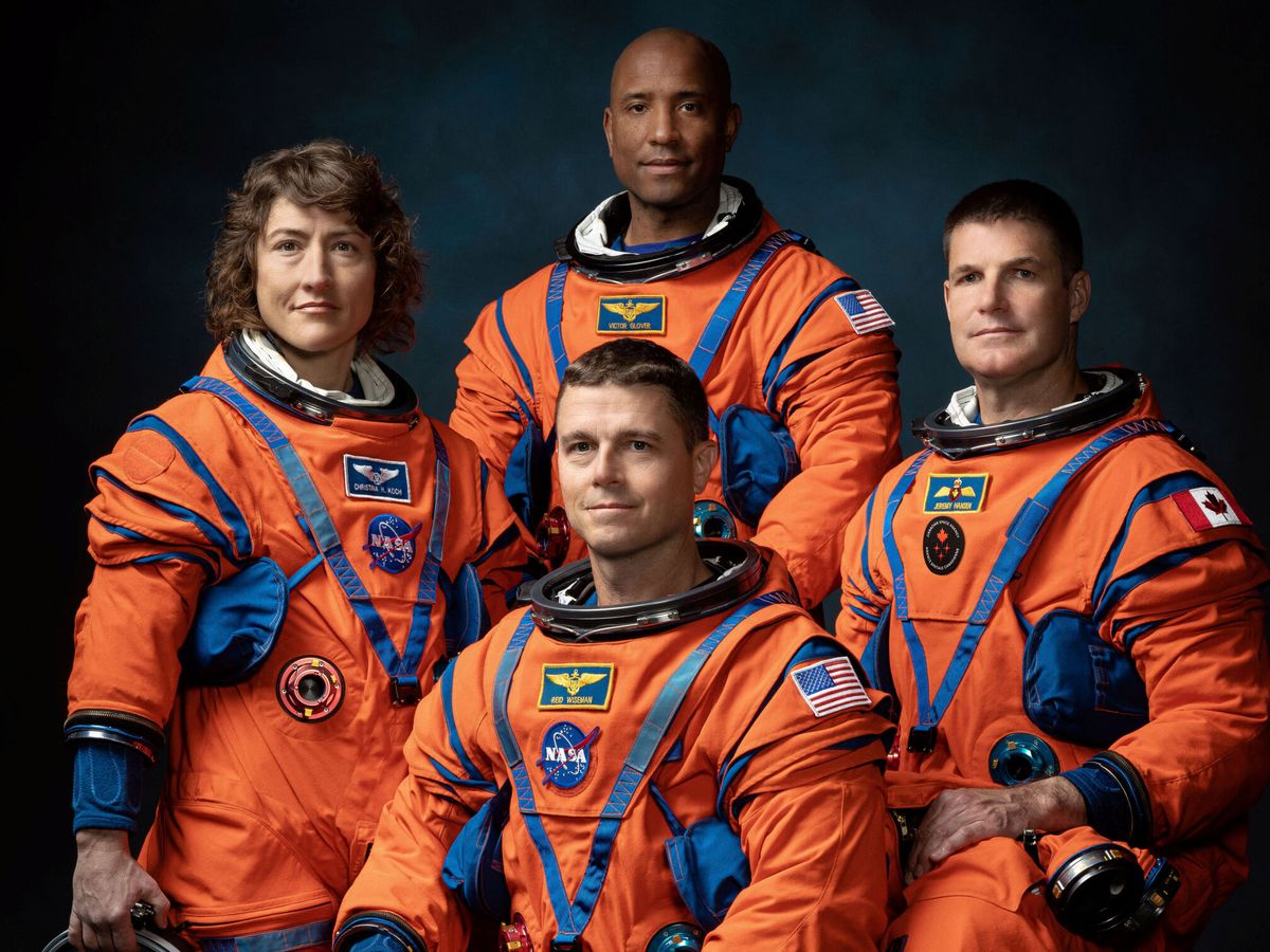 Foto: Christina Koch, Victor Glover, Reid Wiseman y Jeremy Hansen. (Reuters/NASA/Josh Valcarcel)