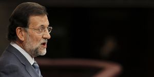 Rajoy exige elecciones mientras Zapatero le acusa de falsear las cifras de la crisis