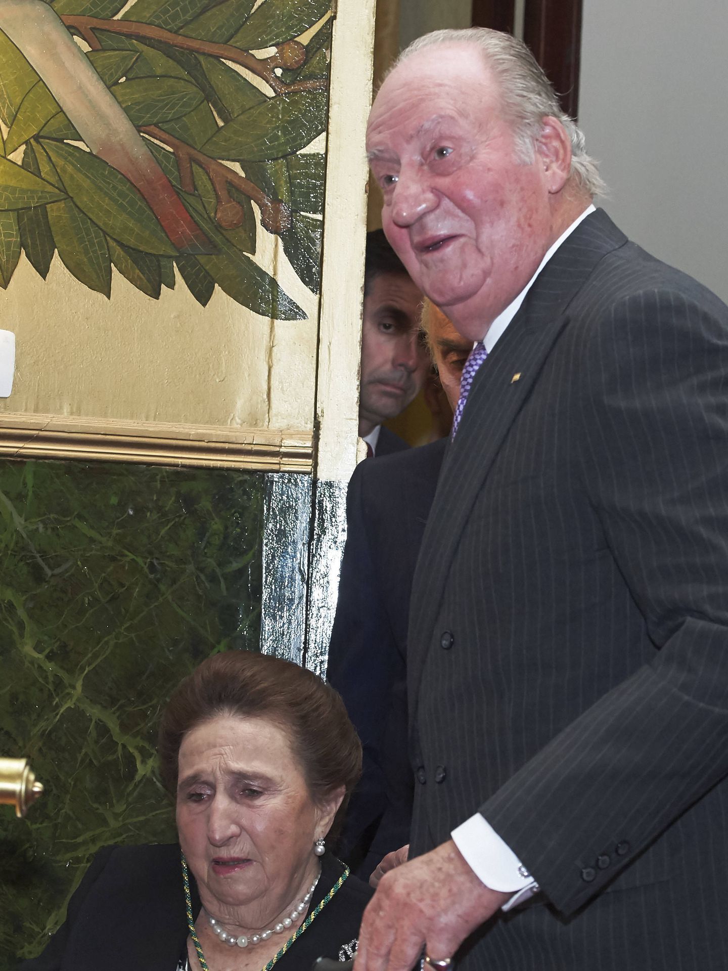 El rey Juan Carlos con la infanta Margarita, en una imagen de archivo. (Getty)