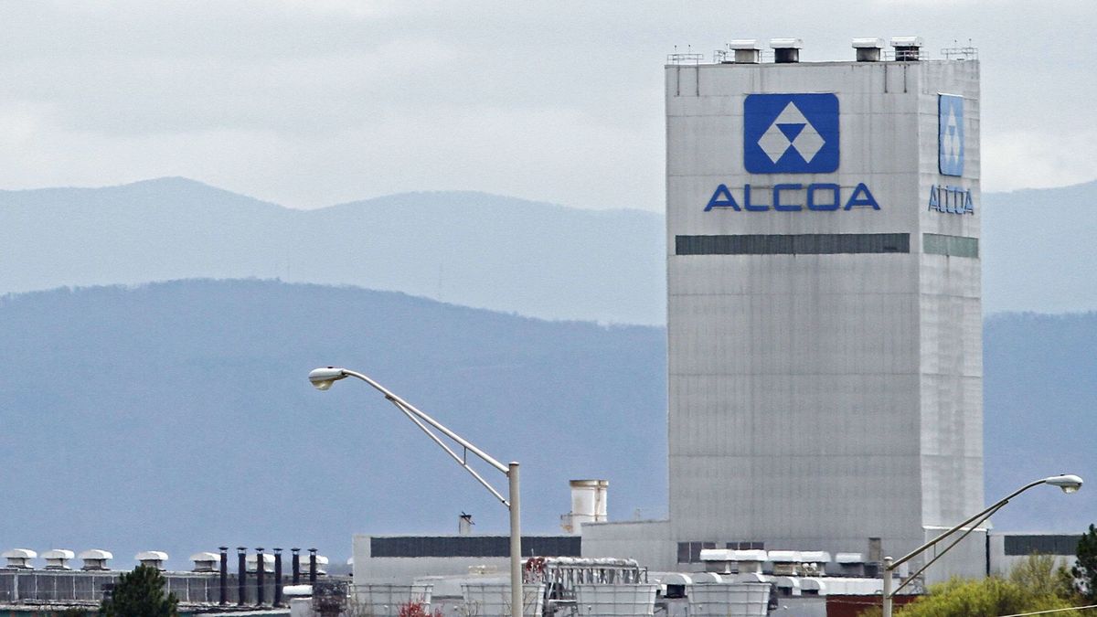 Alcoa llega a un principio de acuerdo con Parter para venderle sus dos plantas