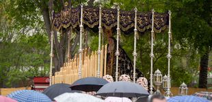 Post de Las procesiones canceladas este Viernes Santo en Sevilla, Málaga y Madrid por culpa de la persistente lluvia
