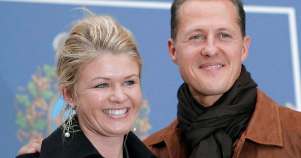 Foto: Michael Schumacher y su esposa en una imagen de archivo. (EFE)