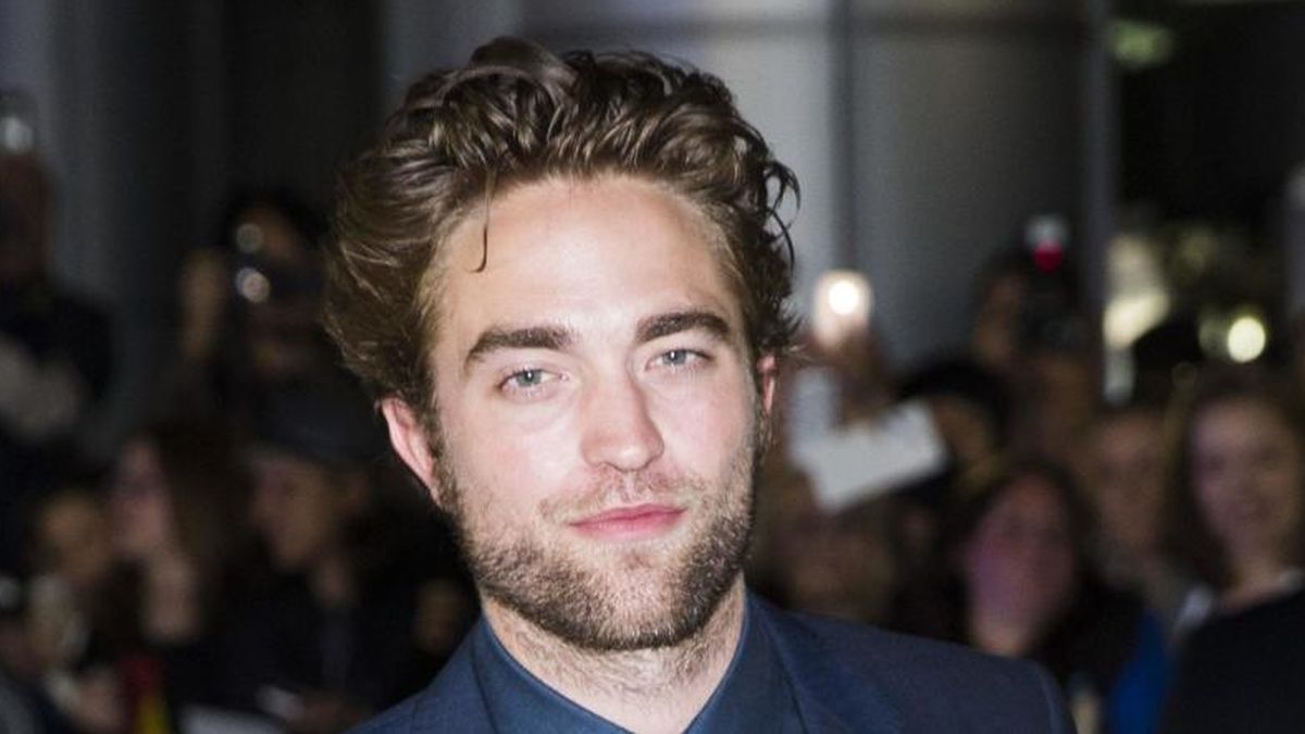 Robert Pattinson huye de Kristen Stewart en el Festival de Venecia