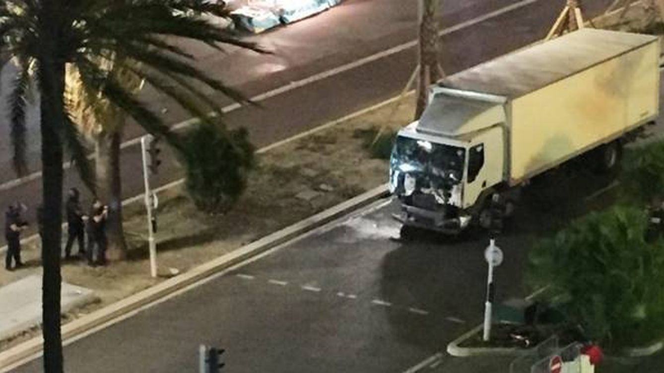 El supuesto camión con el que se cometió el atentado.